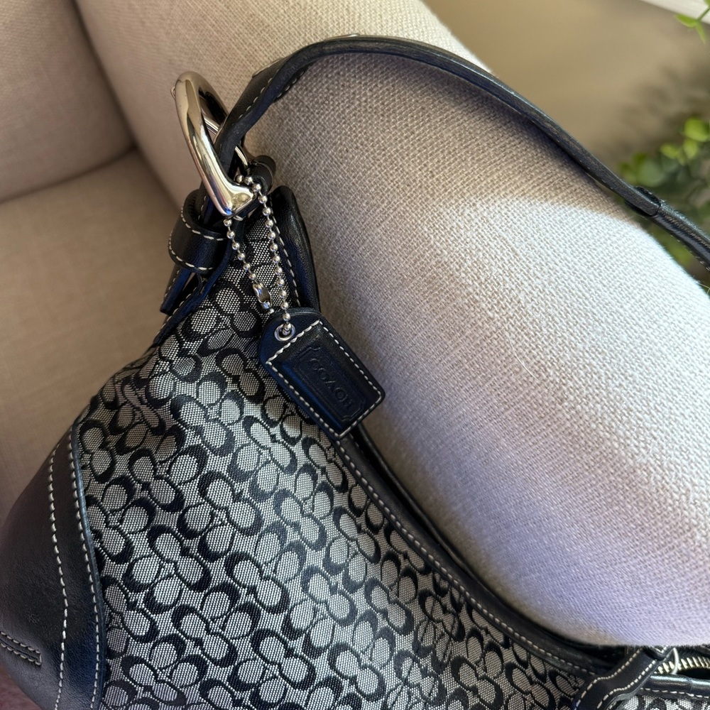 Vintage COACH 6351 Black Shoulder Hobo Bag Signature Canvas Leather - Picture 7 of 7